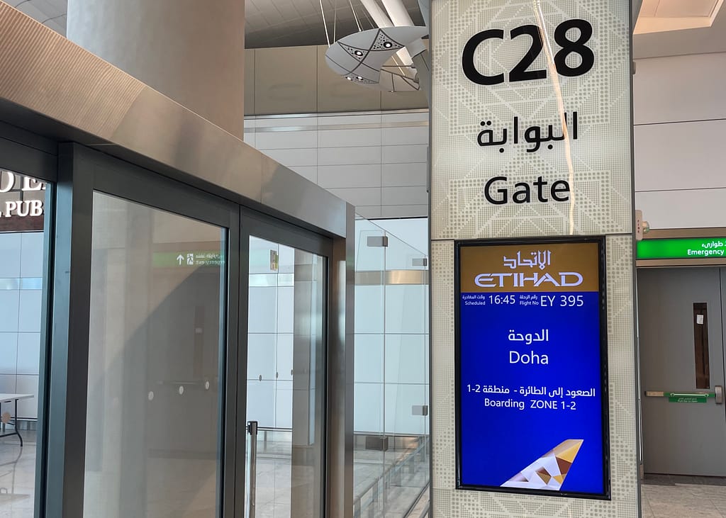 Etihad Airways EY395 to Doha boarding from Gate c28