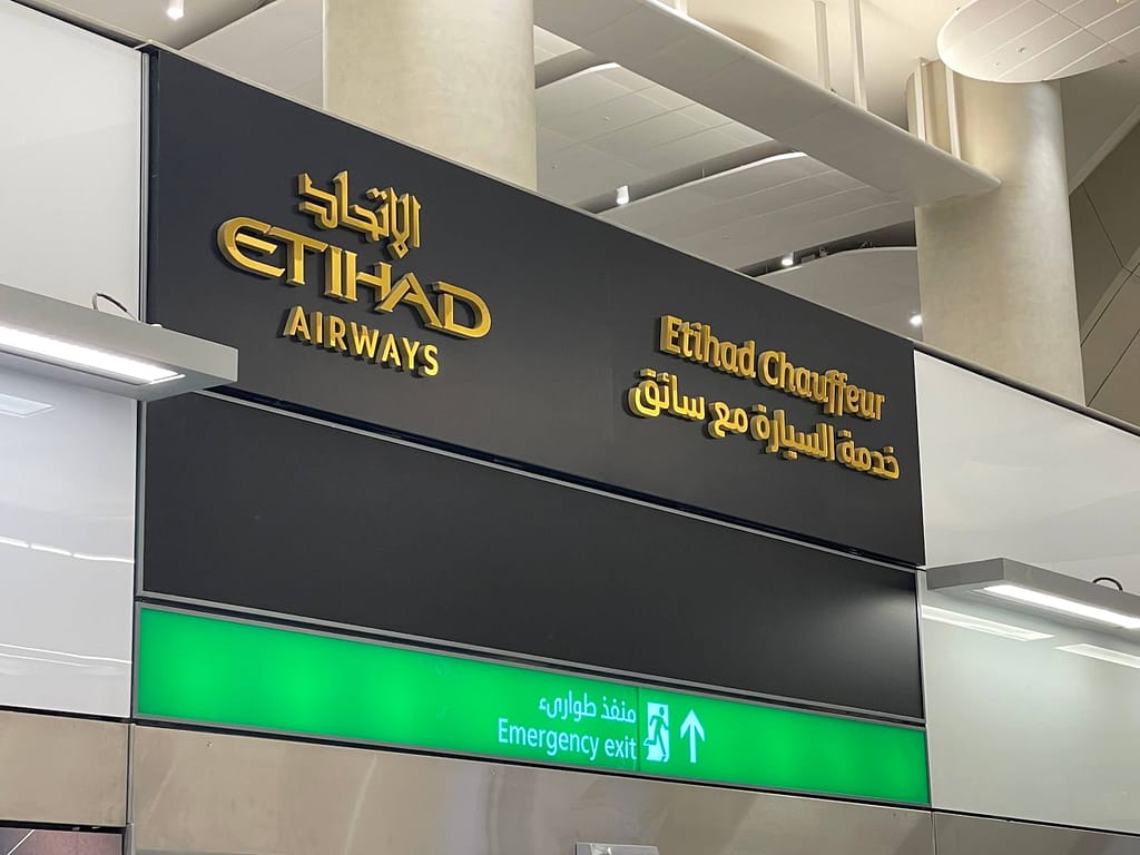 Etihad Chauffeur reception desk
