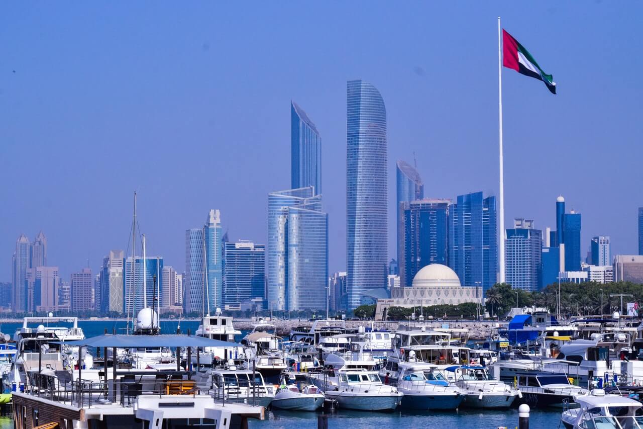 Photo of Abu Dhabi skyline by Suji Su from Pexels